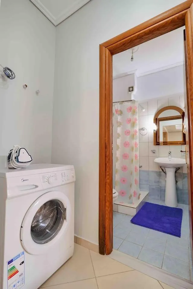 Sea Billows Apartment ساراندا 0*,