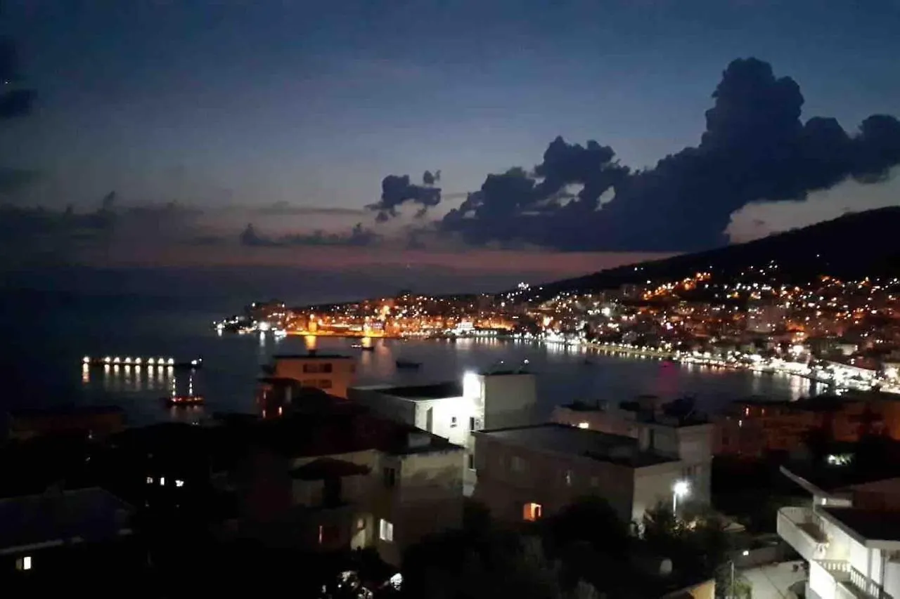 Sea Billows Apartment Sarande