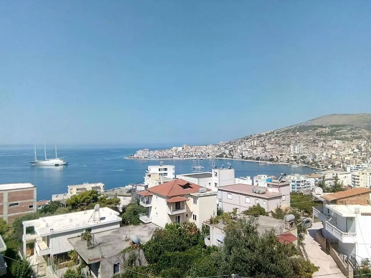 Sea Billows Apartment Sarande