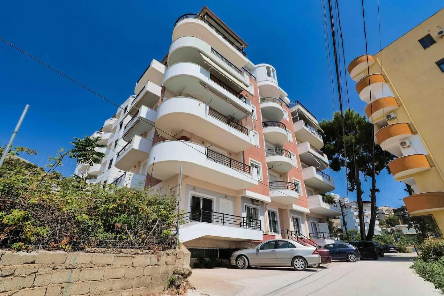 Sea Billows Apartment Sarande